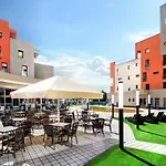 Akvamarin Hotel 4*