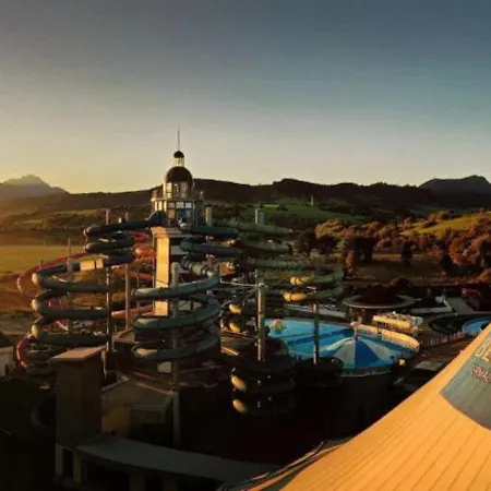 Akvamarin Отель Бешенёва